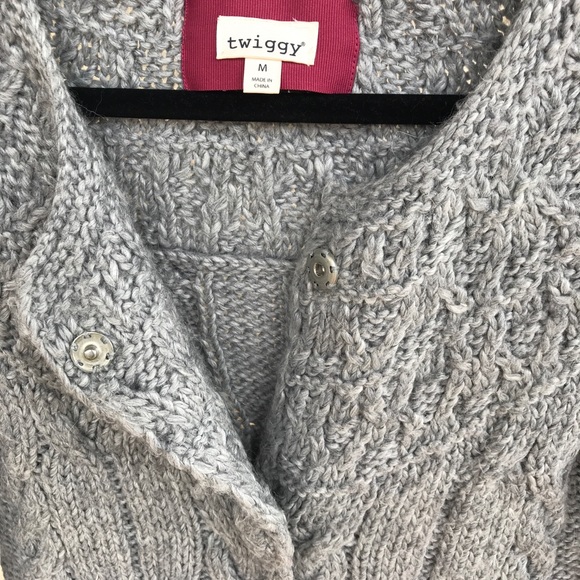 Gray button down sweater - Picture 3 of 3
